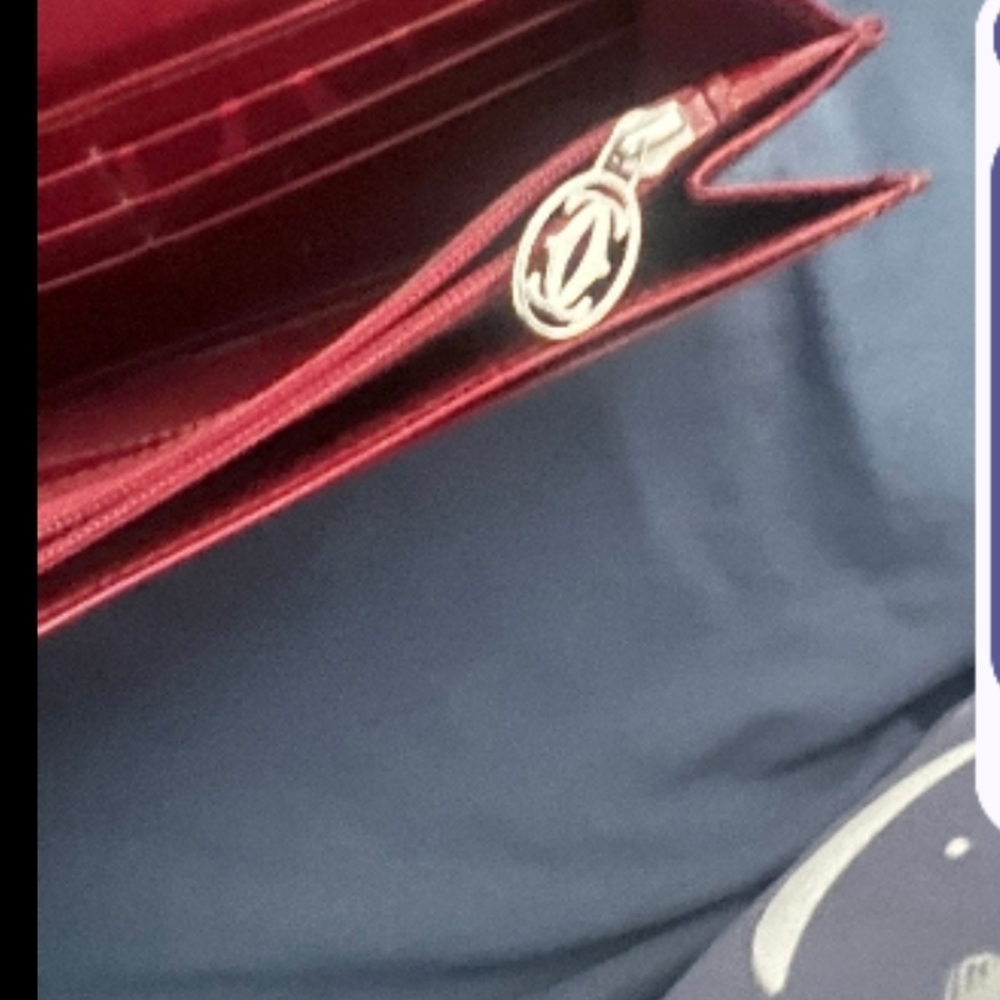 *Authentic*Cartier Bright Red Elegant Wallet .Has A Little Flaw. Cute👌 - Picture 16 of 16